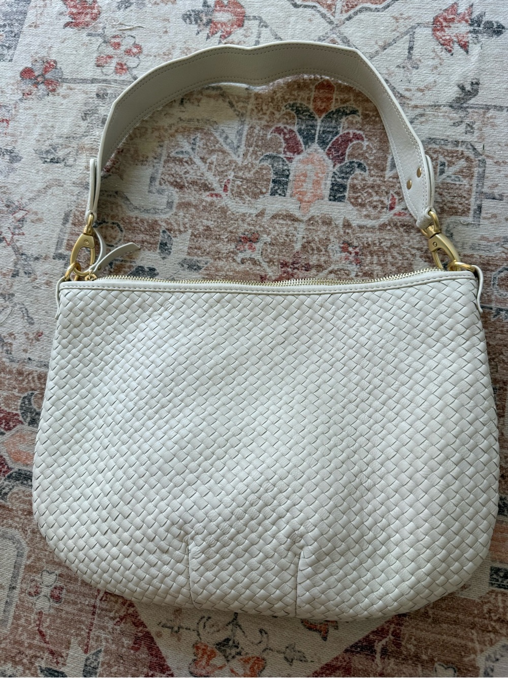 Quince Italian leather convertible crescent handwoven shoulder bag Bone Large - Picture 5 of 5